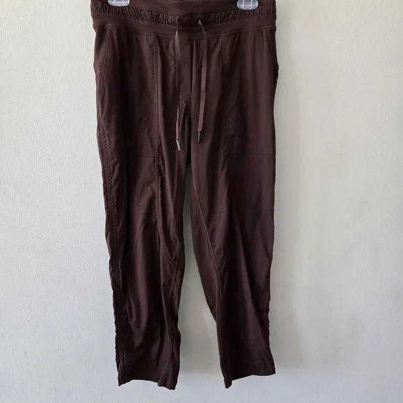 (NWOT)Lululemon Dance Studio Mid- Rise Cropped Pants - Picture 2 of 6